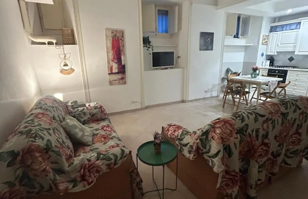 Home in Trastevere Testaccio-1